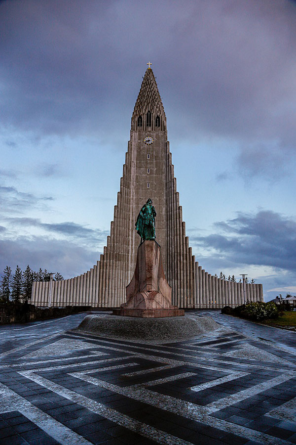 Hallgrímskirkja in Reykjavik, Island